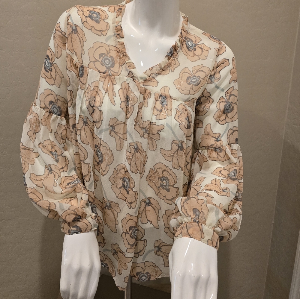 Lucky Brand Cream and Tan Floral Blouse